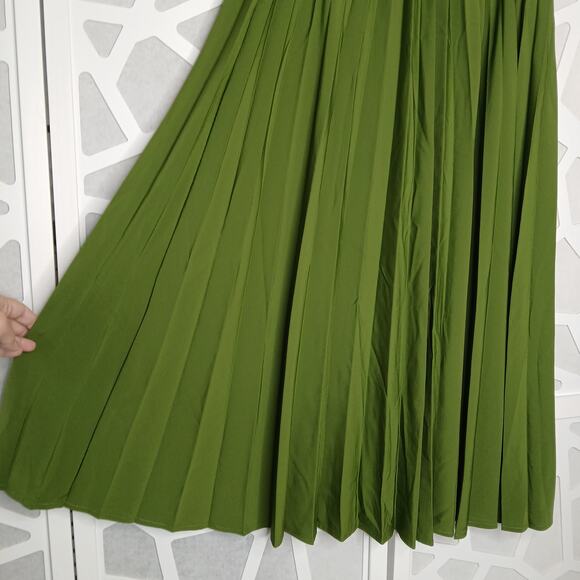 NWT Truth By Republic Green Pull On Pleated Midi Skirt Womens SM Preppy Work - Picture 3 of 10